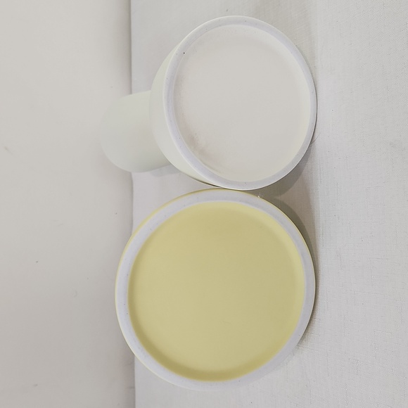 Ceramic Flower Vases Set Of 2. Size 9" 6" - Picture 4 of 8